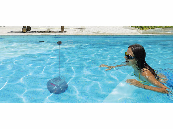 Kabelloser Akku-Poolreiniger-Roboter. 90 Minuten Laufzeit.