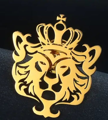 Brosche individualisiert. Gold. Ca. 4 cm Breite. Gefertigt nach Ihrem Firmenlogo oder Text. Wir setzen es für Sie um!