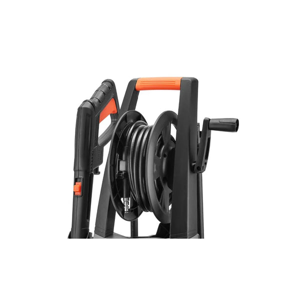 Hochdruckreiniger 130 BAR Arbeitsdruck, Fördermenge 420 l/h, 1800 Watt Leistung, 5 m Hochdruckschlauch und -Pistole, 4.9 kg, inkl. Zubehör